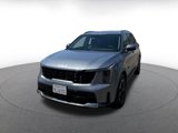 Used 2024 Kia Sorento S image 5