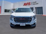 Used 2024 GMC Terrain SLT image 2