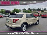 Used 2017 Ford Explorer XLT w/ Equipment Group 202A image 3