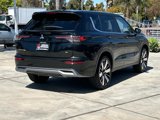 New 2025 Mitsubishi Outlander SE image 6