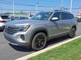 New 2025 Volkswagen Atlas SE image 3