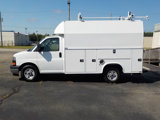 Used 2018 GMC Savana 3500 w/ Driver Convenience Package image 2