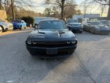 Used 2019 Dodge Challenger SXT image 3
