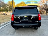 Used 2016 Chevrolet Suburban LT image 4