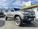 Used 2016 Toyota Tacoma TRD Sport image 3