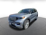 Used 2024 Ford Explorer Limited image 2