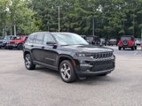 New 2025 Jeep Grand Cherokee Limited w/ Luxury Tech Group II image 3