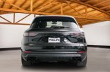 Used 2022 Porsche Cayenne S image 4