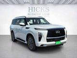 New 2025 INFINITI QX80 Luxe image 3