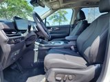 New 2025 Kia Carnival SX image 5