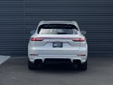 Certified 2023 Porsche Cayenne Platinum Edition image 5