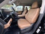 New 2025 INFINITI QX80 Luxe w/ Cargo Package image 2