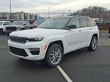 New 2025 Jeep Grand Cherokee Summit image 2