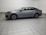 Used 2023 Nissan Altima 2.5 SV image 2