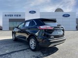 Used 2023 Ford Edge SEL w/ Convenience Package image 4