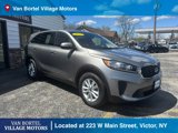 Used 2019 Kia Sorento LX image 4