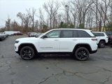New 2025 Jeep Grand Cherokee Limited w/ Black Appearance Package image 4