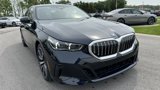 New 2025 BMW 550e xDrive w/ Premium Package image 2