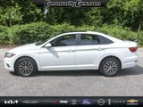 Used 2021 Volkswagen Jetta SE image 3