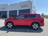 New 2025 Mitsubishi Outlander SE image 2