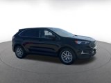 Used 2024 Ford Edge SEL image 2