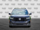 Used 2025 Honda Pilot Black Edition image 3