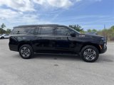 New 2025 Chevrolet Suburban Z71 w/ Z71 Off-Road Package image 3