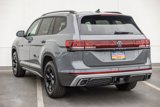 New 2026 Volkswagen Atlas Peak Edition image 3