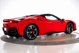 Used 2022 Ferrari SF90 Spider image 2
