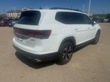 New 2025 Volkswagen Atlas SE image 3