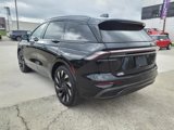 New 2025 Lincoln Nautilus Reserve image 3
