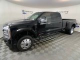 New 2025 Ford F450 4x4 Crew Cab Super Duty image 2