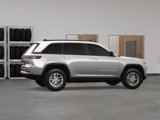 New 2025 Jeep Grand Cherokee Laredo image 6