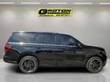 Used 2023 Ford Expedition Limited image 3