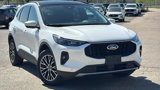Used 2024 Ford Escape SE image 2
