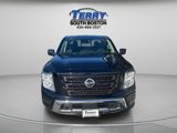 Used 2022 Nissan Titan SV image 3