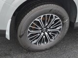 New 2025 Nissan Armada SL w/ Captain's Chari Seat Package image 5