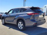 Used 2023 Toyota Highlander L image 4
