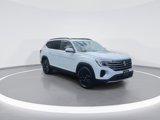 New 2026 Volkswagen Atlas SE image 2