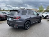 Used 2025 Honda Pilot Black Edition image 5