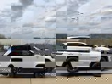 New 2025 Jeep Grand Cherokee Altitude image 4