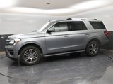 Used 2023 Ford Expedition Limited image 4