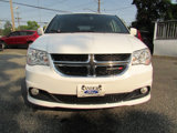 Used 2020 Dodge Grand Caravan SXT image 2