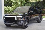 Used 2024 Rivian R1S Adventure image 3