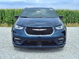 New 2025 Chrysler Pacifica Select image 3
