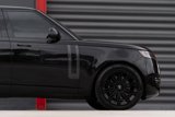 Used 2023 Land Rover Range Rover Long Wheelbase SE image 4