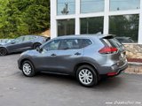 Used 2018 Nissan Rogue S image 2