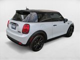 Used 2024 MINI Cooper SE image 6