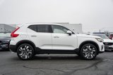 Used 2025 Volvo XC40 B5 Ultra w/ Climate Package image 3