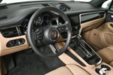 Used 2025 Porsche Macan image 4